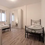 Trilocale Via Veneto - F&l Lägenhet *