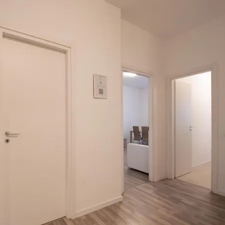 Apartment Trilocale Via Veneto - F&l Brescia